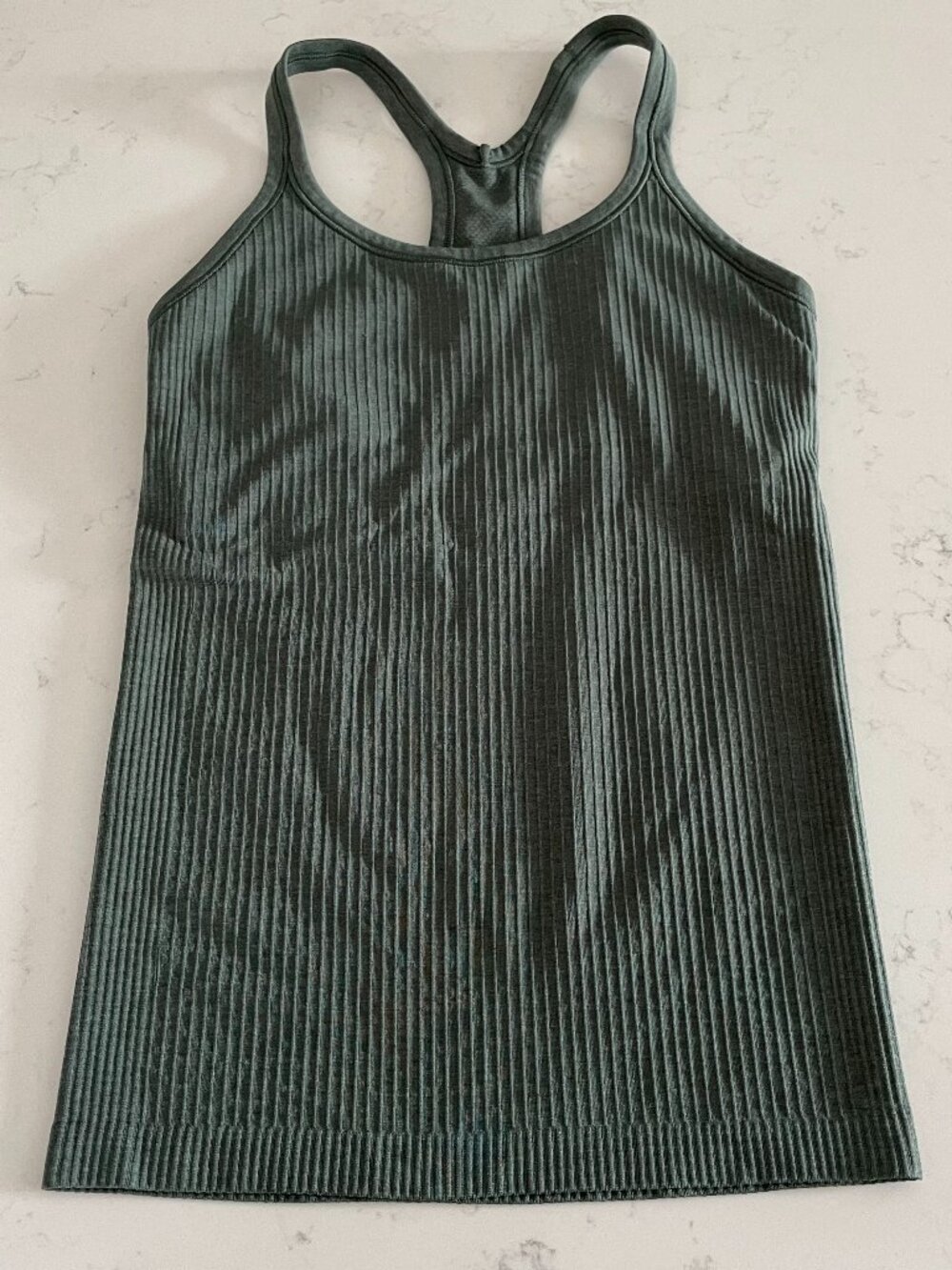 Lululemon Ebb to Street Shelf Bra Tank Top * Light Support Smoked Spruce Grn 4